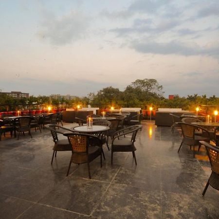 Hotel Jullundur 18 Chandīgarh Εξωτερικό φωτογραφία